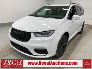 Used 2022 Chrysler Pacifica Touring for sale in Calgary, AB
