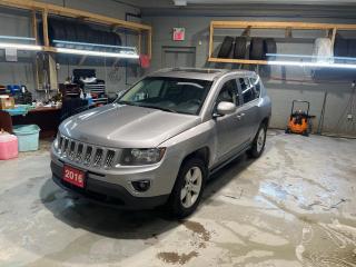 Used 2016 Jeep Compass High Altitude * 4WD * Sunroof * Leather * Touchscreen Infotainment Display System * Power Locks * Power Windows * Power Side Mirrors * Keyless Entry * for sale in Cambridge, ON