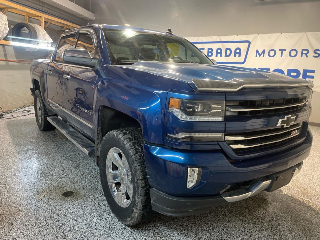 Used 2016 Chevrolet Silverado 1500 LTZ Crew Cab 4WD 5.3L V8 * Navigation * Leather * 20 inch Alloy Wheels * BF Goodrich Tires * Tonneau Cover * Side Steps * Keyless Entry * Power Lock for Sale in Cambridge, Ontario