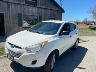 Used 2012 Hyundai Tucson FWD 4 DR GL MT for sale in Cambridge, ON