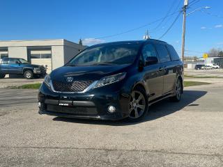 Used 2016 Toyota Sienna 1 OWNER SE 8-Pass SUNROOF POWER DOORS for sale in Oakville, ON