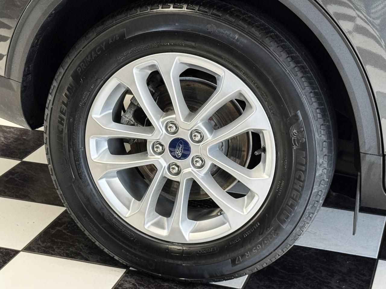 2020 Ford Escape SE+New Tires+Lane Keep+Pre Collision+Camera+BSM Photo62