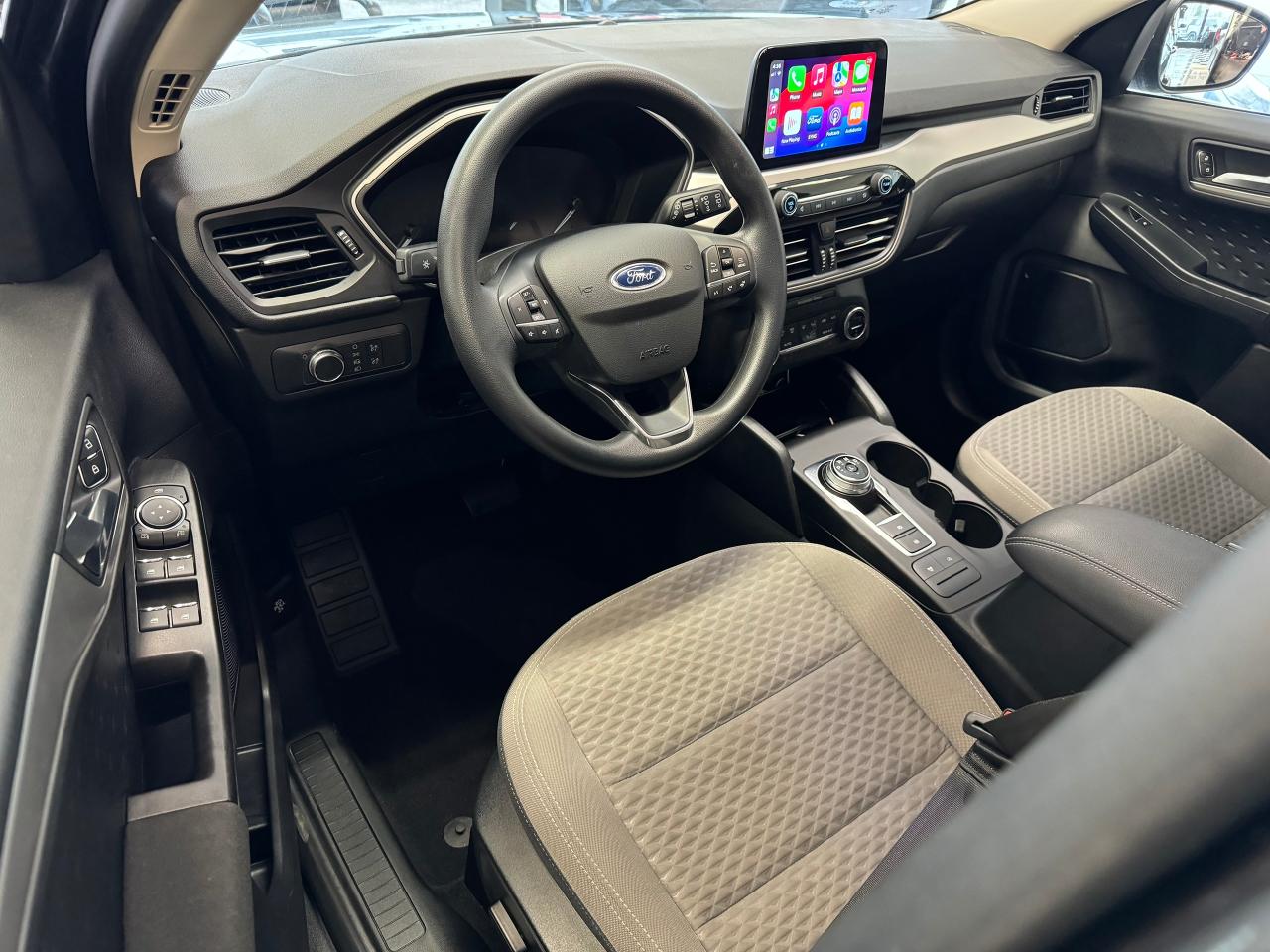 2020 Ford Escape SE+New Tires+Lane Keep+Pre Collision+Camera+BSM - Photo #16