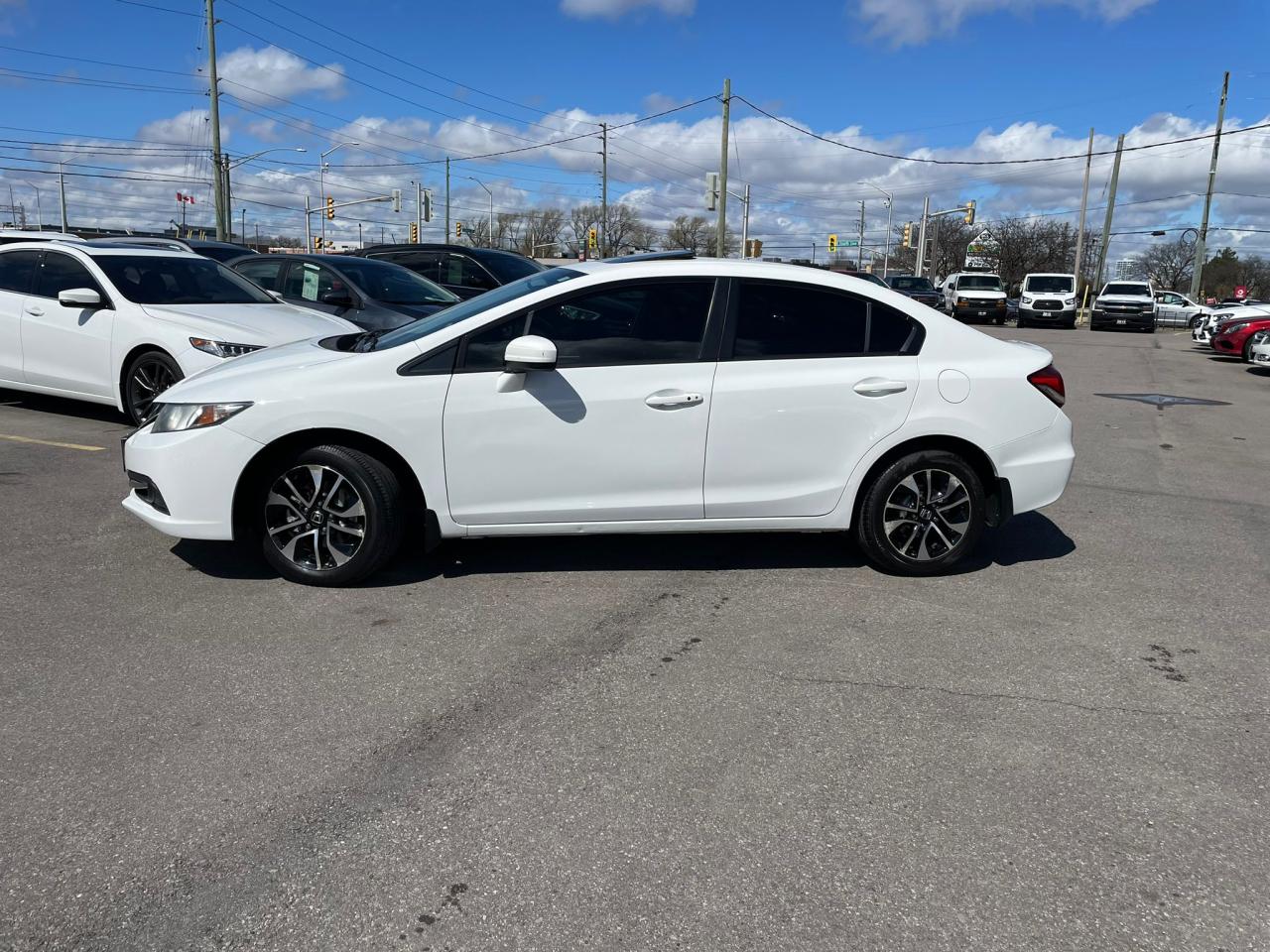 2014 Honda Civic AUTO NO ACCIDENT SUROOF BACKUP CAM BLINDSPOT CAM Photo2