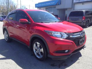 Used 2017 Honda HR-V EX-L AWD!! NAV. LEATHER. HEATED SEATS. BACKUP CAM. MOONROOF. 17