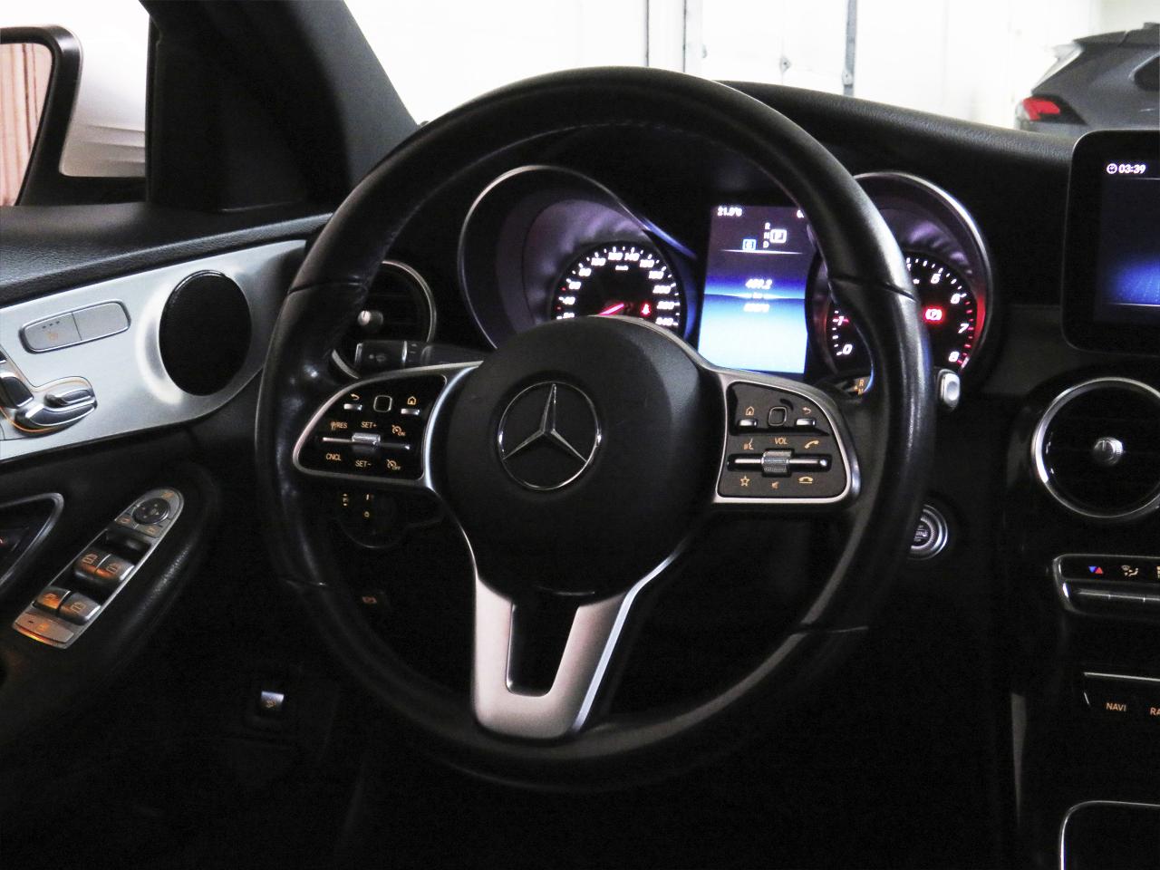 2020 Mercedes-Benz C-Class 4MATIC | AMG Pkg | Nav | Leather | Pano roof | BSM