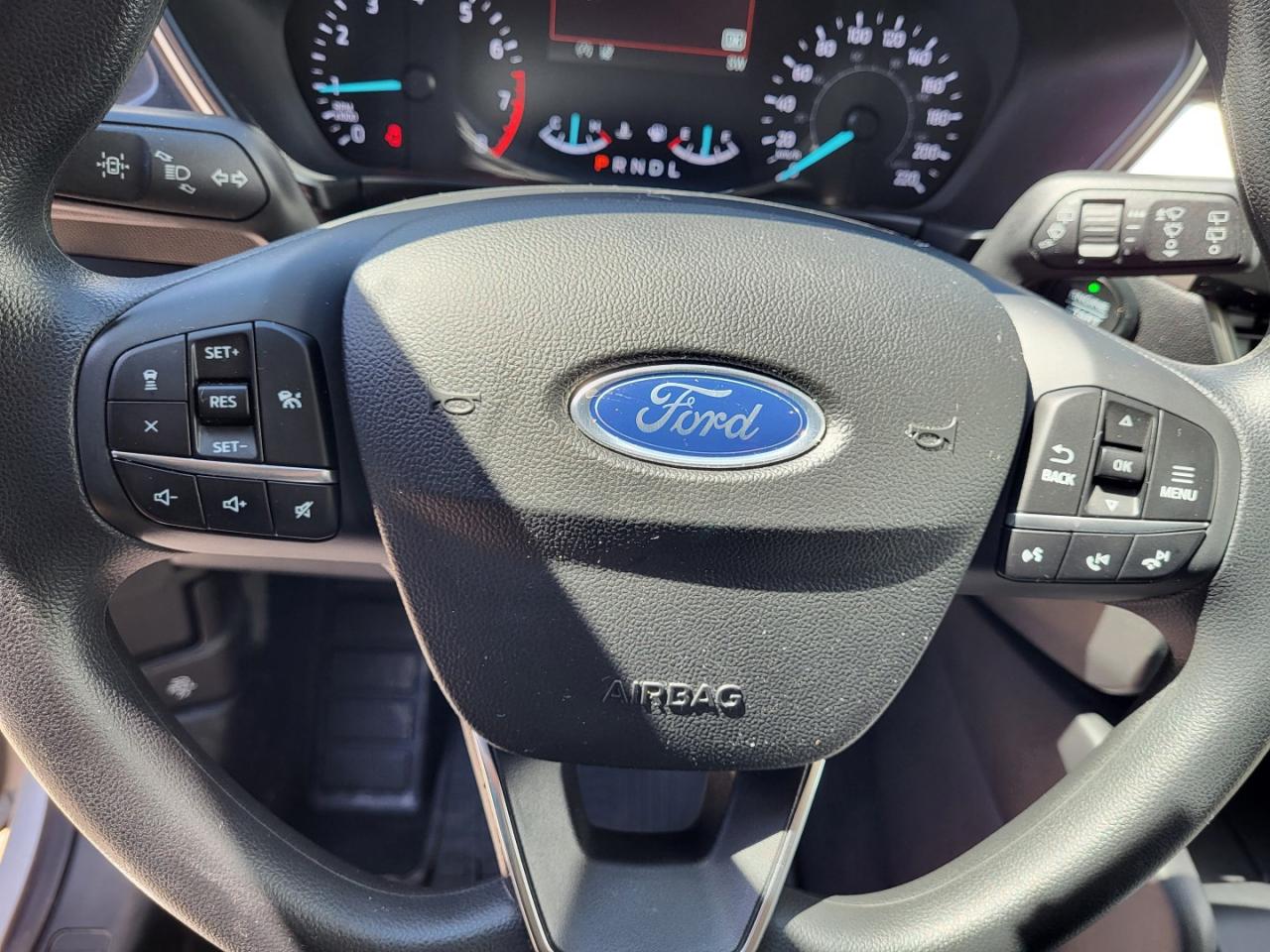 2020 Ford Escape SE AWD | Navigation | Low Km | No Accidents! | All Wheel Drive! Photo