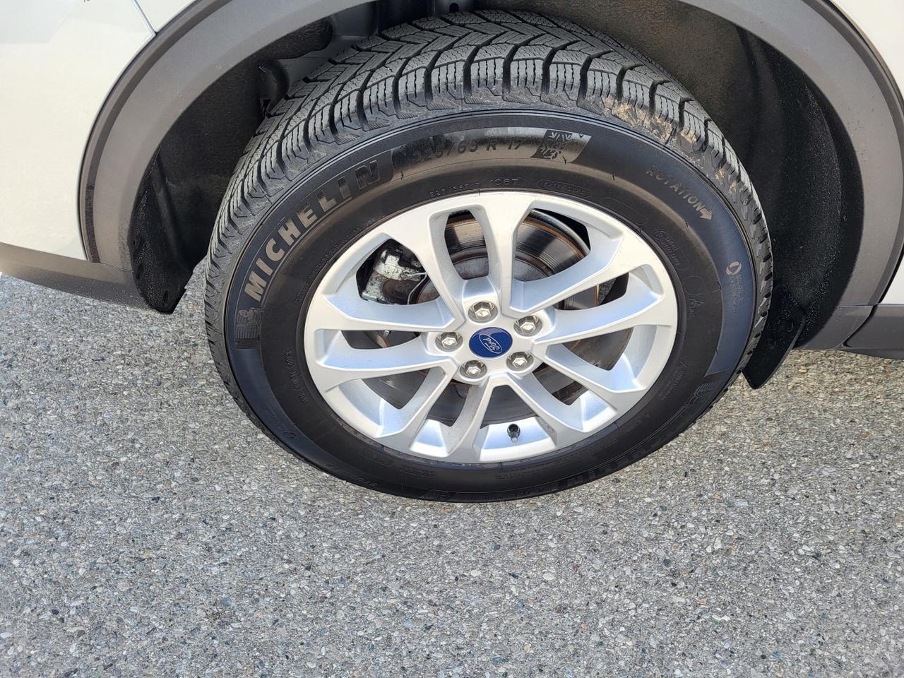 2020 Ford Escape SE AWD | Navigation | Low Km | No Accidents! | All Wheel Drive! Photo