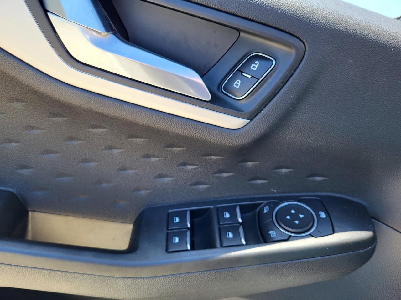 2020 Ford Escape SE AWD | Navigation | Low Km | No Accidents! | All Wheel Drive! Photo