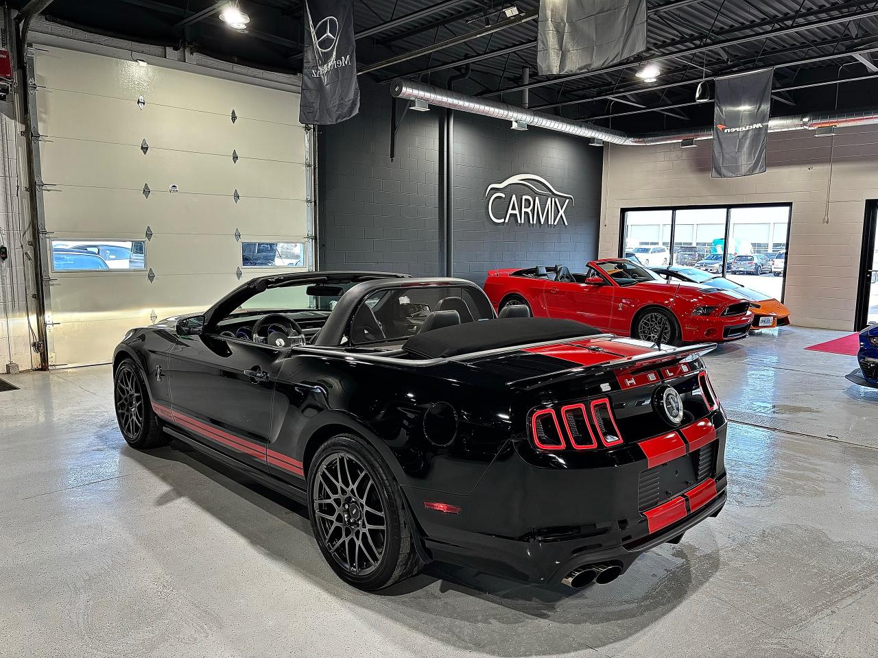 2014 Ford Mustang Shelby GT500 Convertible M/T Photo4