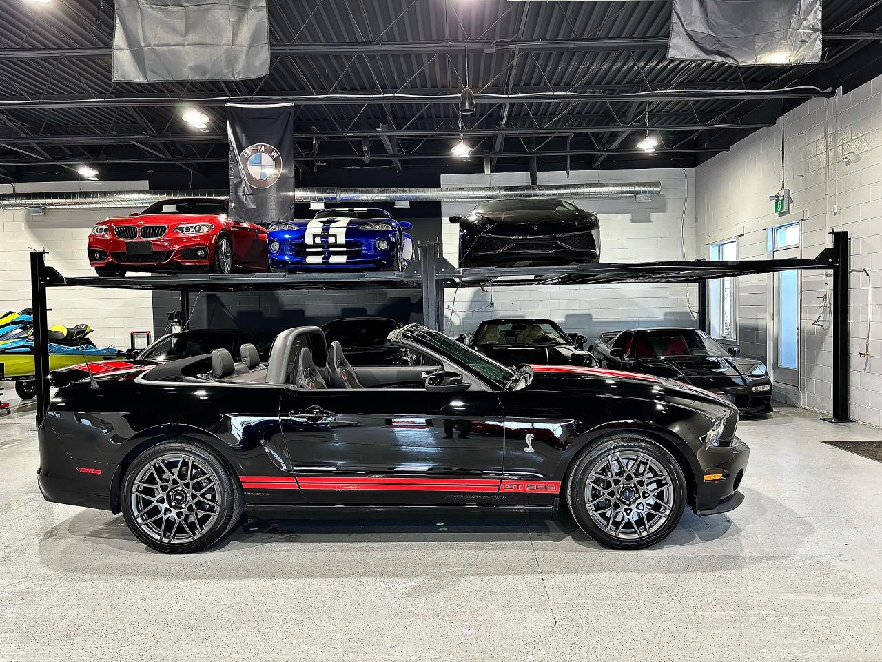 2014 Ford Mustang Shelby GT500 Convertible M/T - Photo #8