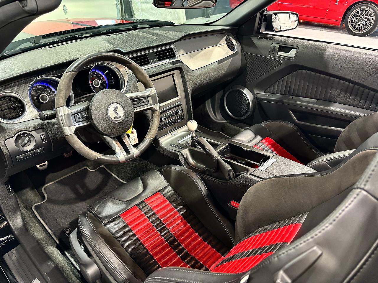 2014 Ford Mustang Shelby GT500 Convertible M/T - Photo #21