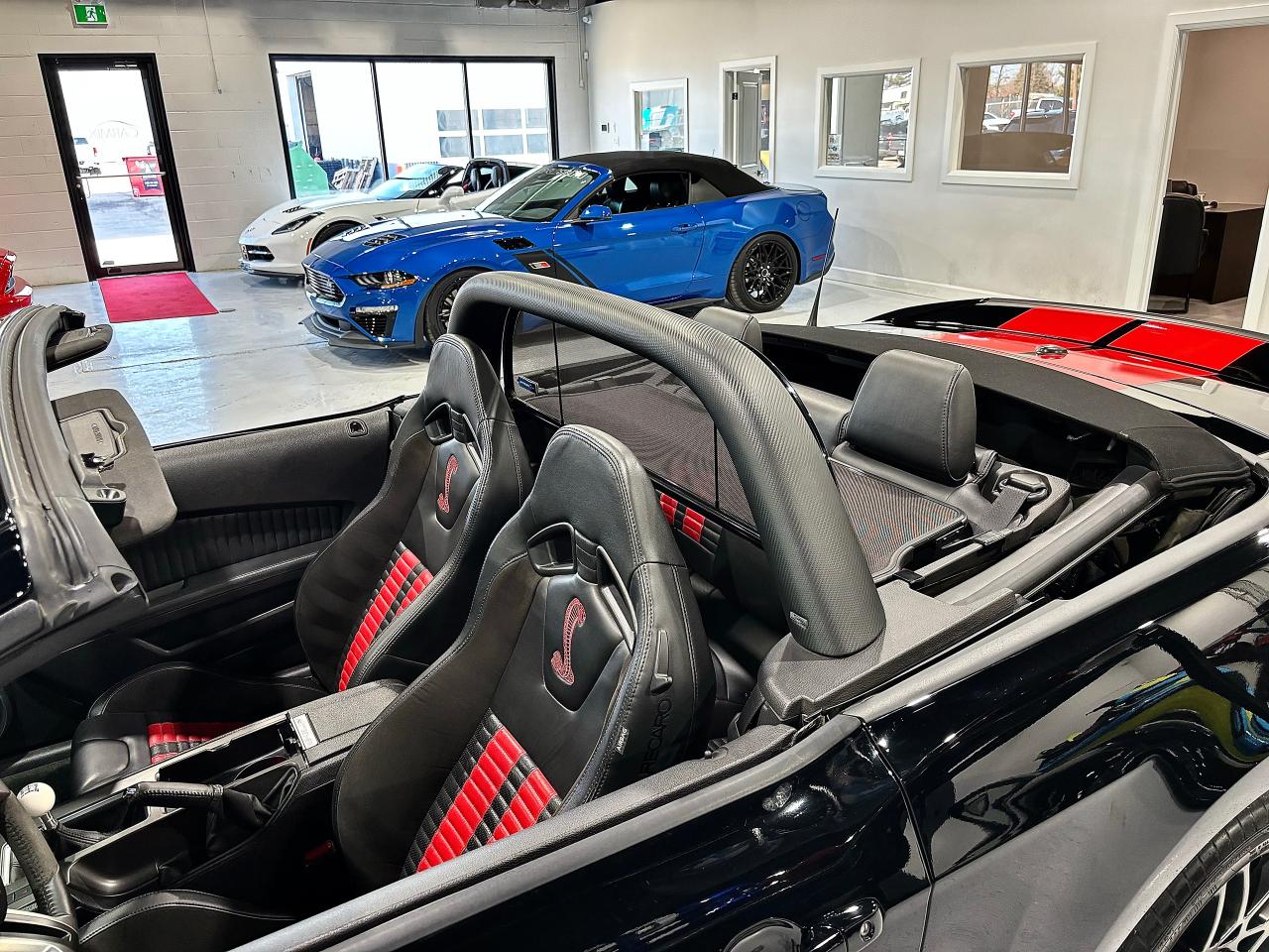 2014 Ford Mustang Shelby GT500 Convertible M/T - Photo #19