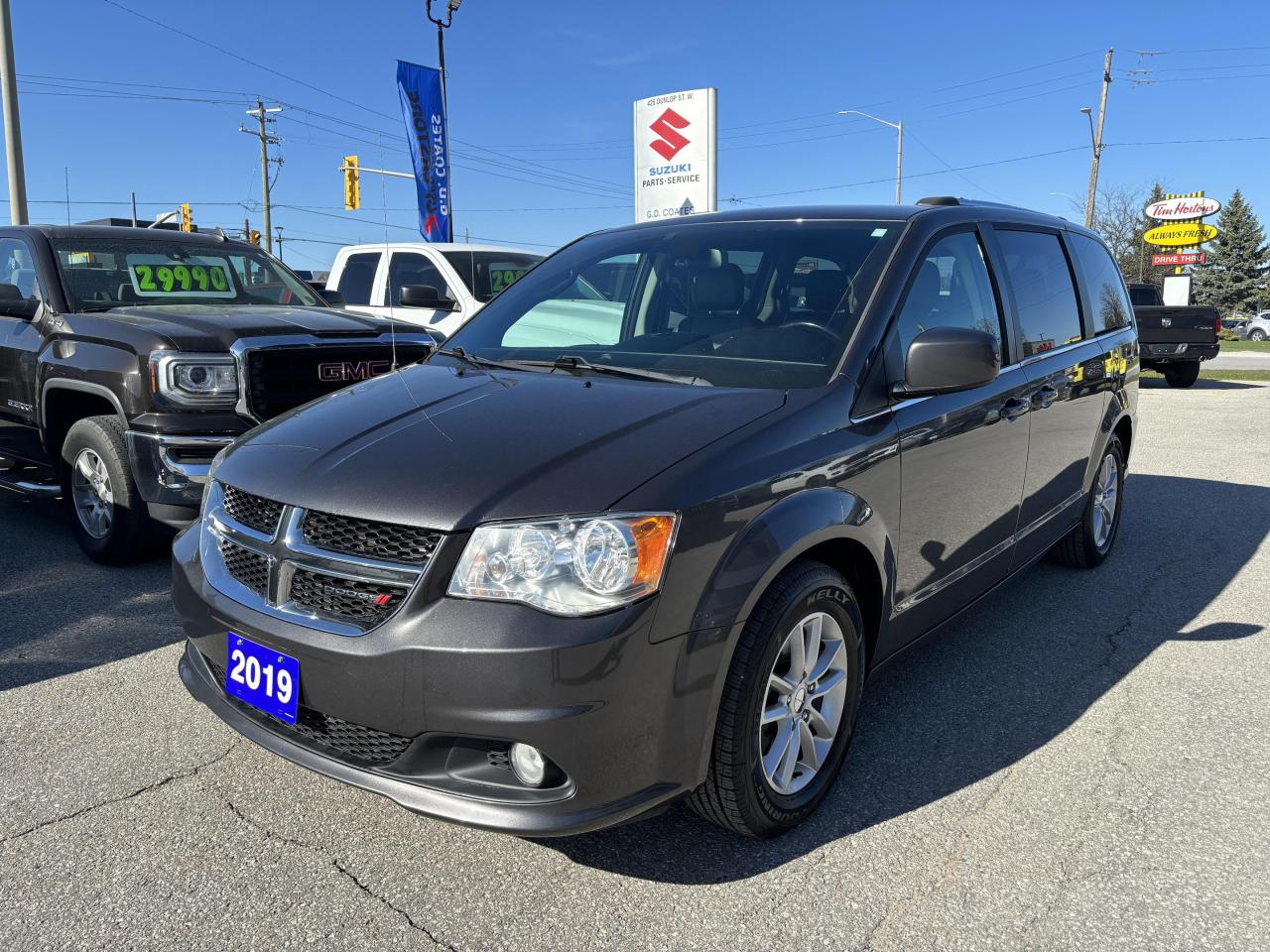 Used 2019 Dodge Grand Caravan SXT Premium Plus ~Nav ~Camera ~Bluetooth for sale in Barrie, ON