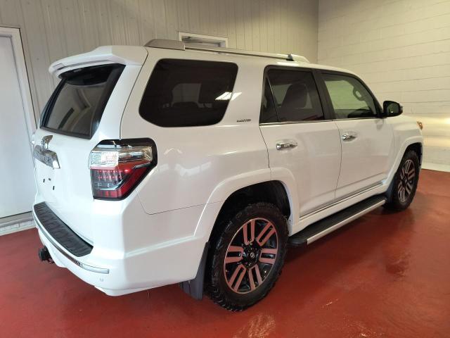 2016 Toyota 4Runner Limited 4x4 Photo2