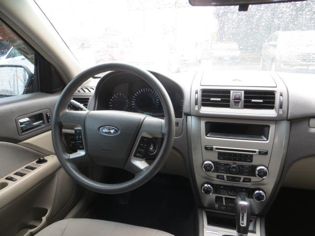 2012 Ford Fusion CERTIFIED, LOW KM, BLUETOOTH, MICROSFT SYNC - Photo #16