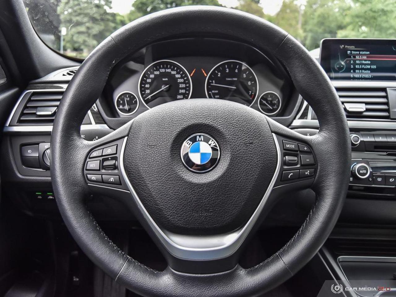 2016 BMW 3 Series Touring Wagon 328i xDrive *LOW KM* Photo