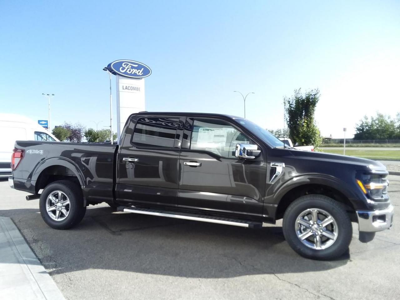 New 2024 Ford F-150 XLT for sale in Lacombe, AB