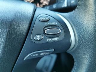 2018 Nissan Pathfinder SV 4WD - Photo #16