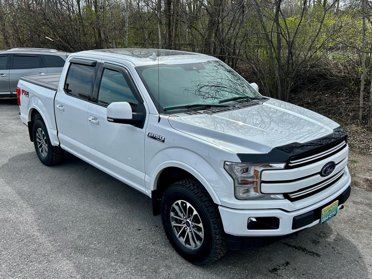 2018 Ford F-150 Lariat FX4 Ultra Low KMS - Photo #4