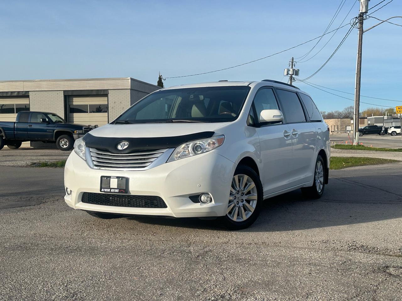 2014 Toyota Sienna Limited 7-Passenger AWD