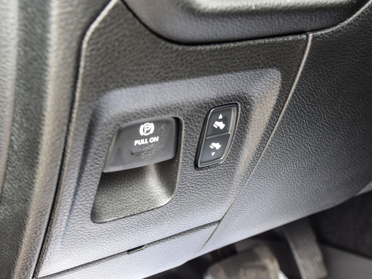 2025 RAM 1500 Big Horn Photo