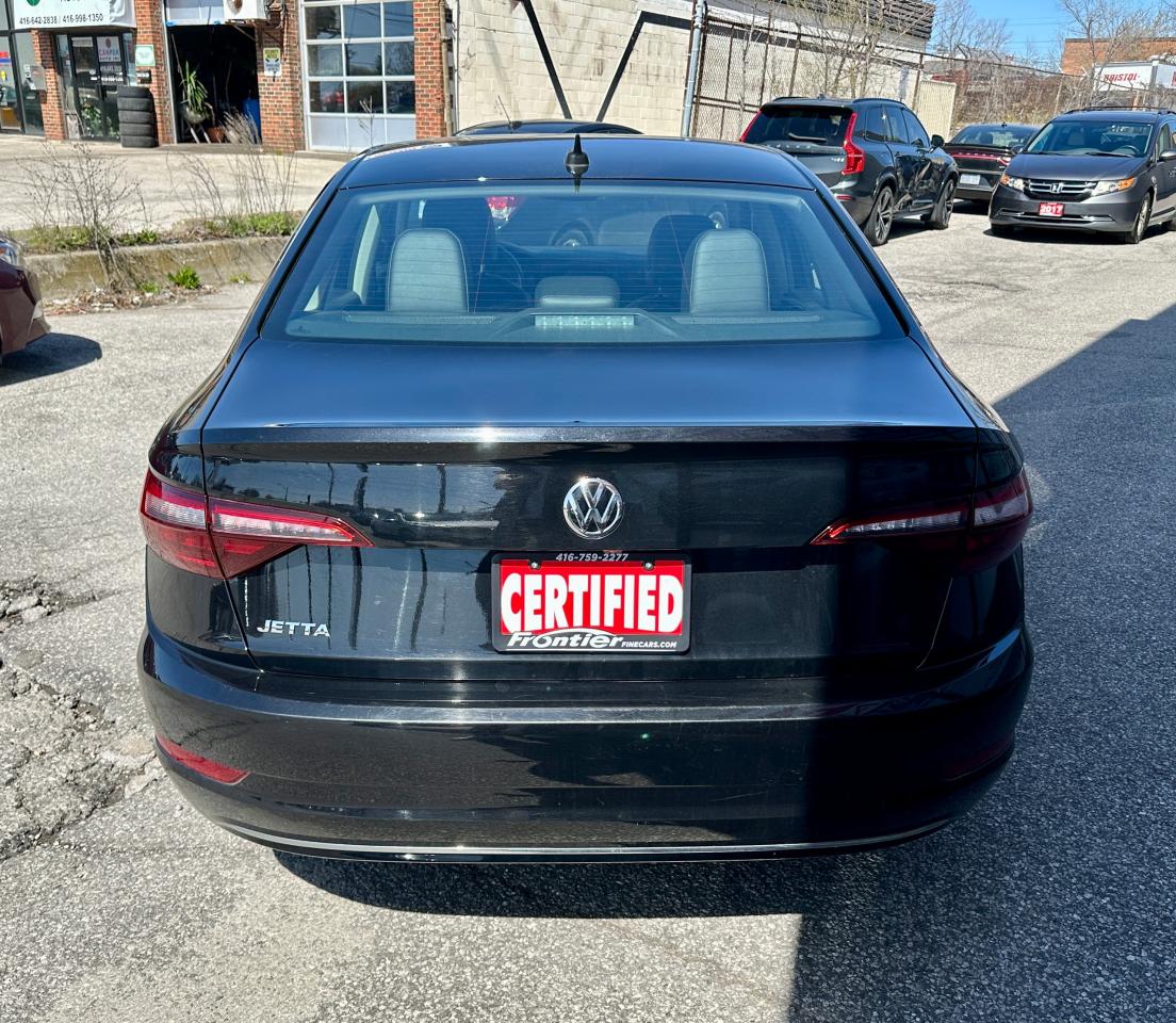 2021 Volkswagen Jetta HIGHLINE Photo4