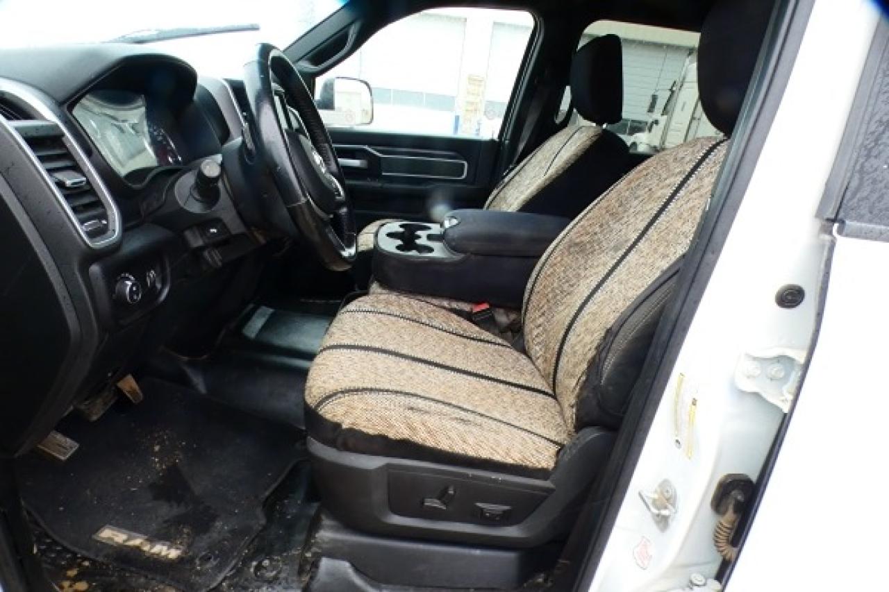 2021 Dodge Ram 3500 Big Horn 4x4 Crew Cab 8' Box w/Power Htd cloth - Photo #10