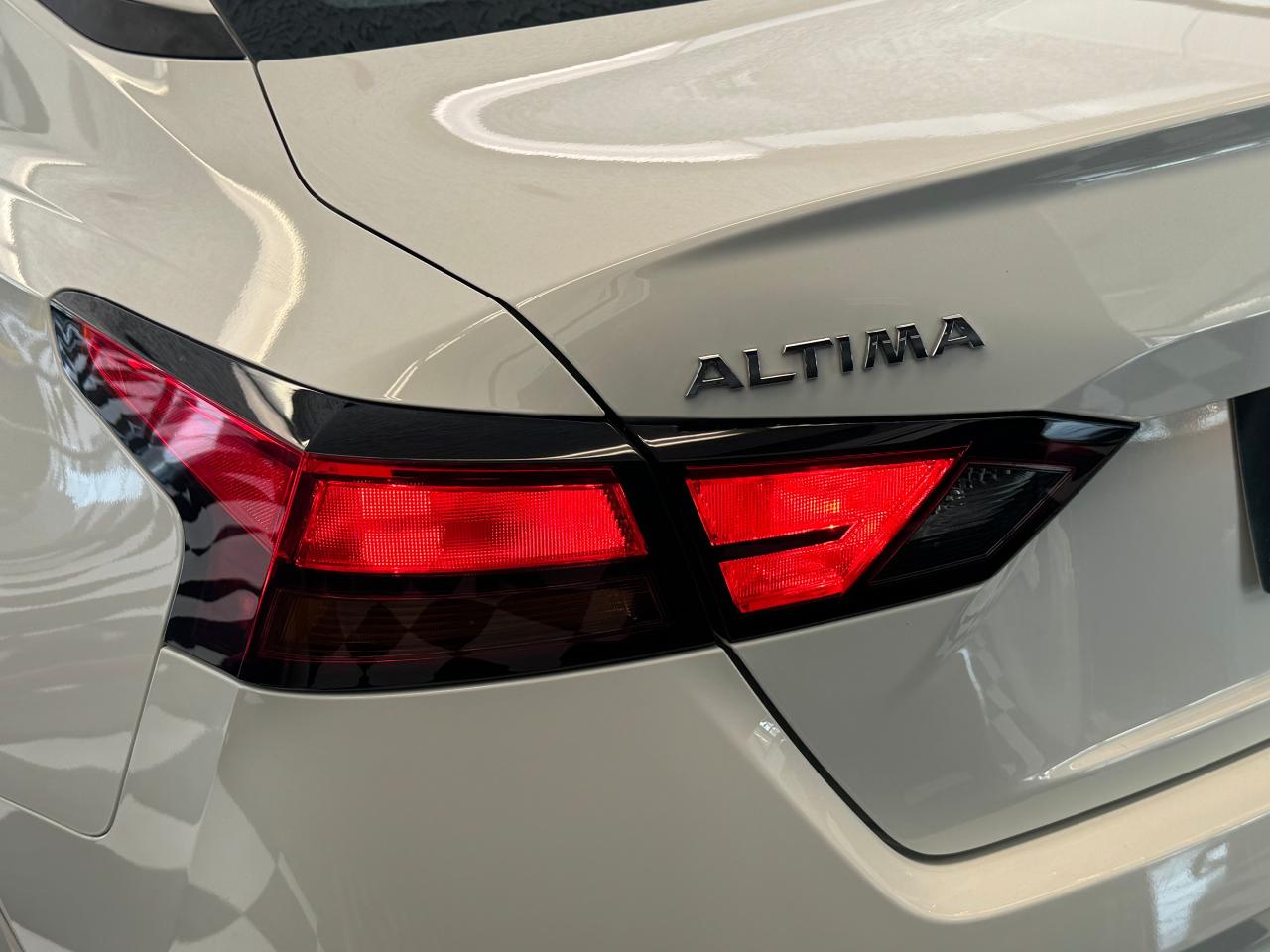 2021 Nissan Altima SE AWD 2.5L+Lane Departure+RemoteStart+CLEANCARFAX - Photo #63
