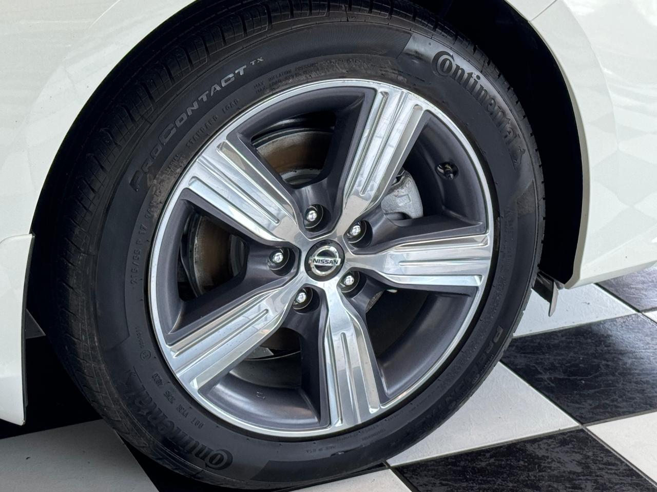 2021 Nissan Altima SE AWD 2.5L+Lane Departure+RemoteStart+CLEANCARFAX - Photo #57