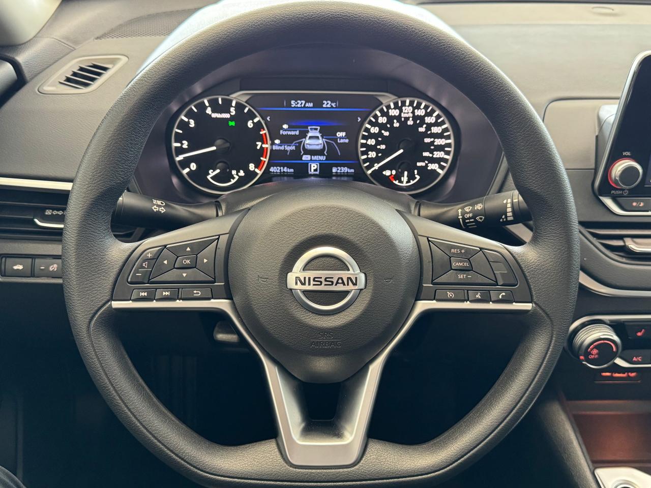 2021 Nissan Altima SE AWD 2.5L+Lane Departure+RemoteStart+CLEANCARFAX - Photo #9