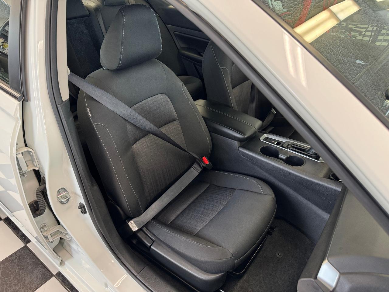 2021 Nissan Altima SE AWD 2.5L+Lane Departure+RemoteStart+CLEANCARFAX Photo90