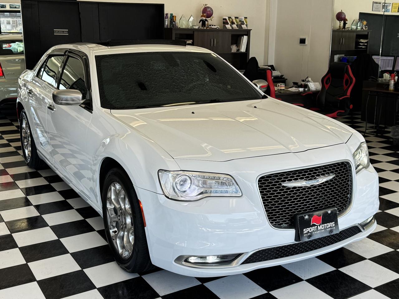 2017 Chrysler 300 300C PLATINUM AWD+New Tires+ApplePlay+AccidentFree - Photo #5