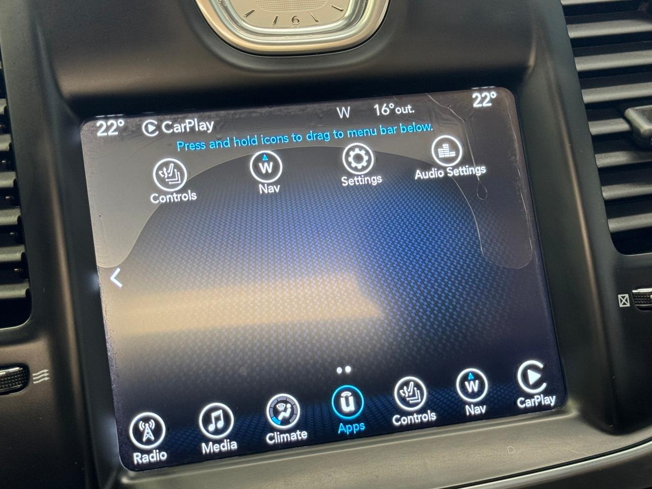 2017 Chrysler 300 300C PLATINUM AWD+New Tires+ApplePlay+AccidentFree - Photo #33