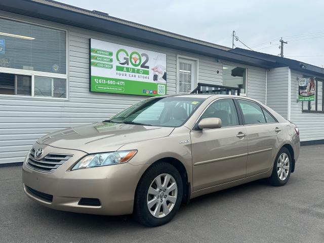 2009 Toyota Camry LE +