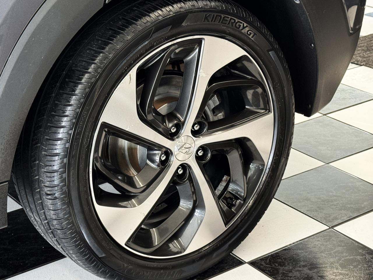 2017 Hyundai Tucson SE AWD+Camera+Heated Seats+PANO Roof+New Brakes Photo53