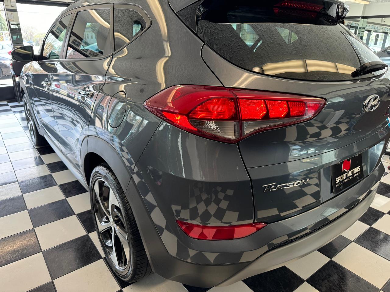 2017 Hyundai Tucson SE AWD+Camera+Heated Seats+PANO Roof+New Brakes Photo39