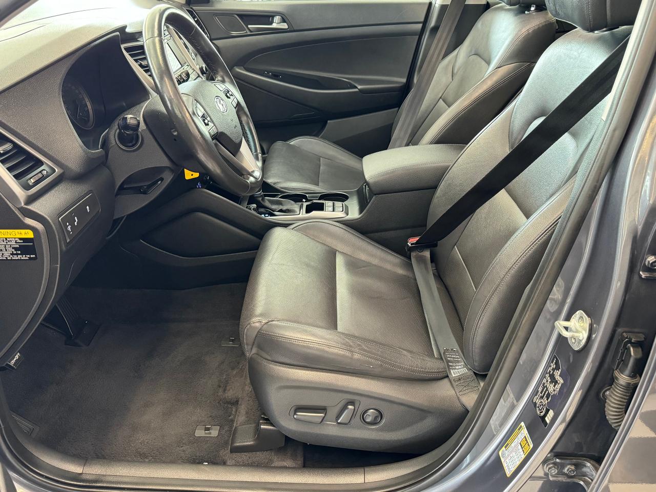 2017 Hyundai Tucson SE AWD+Camera+Heated Seats+PANO Roof+New Brakes Photo19