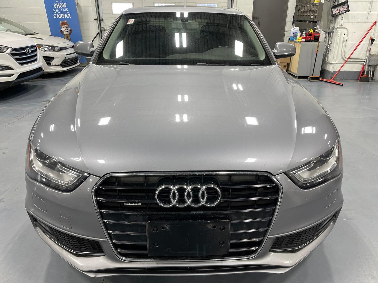 2016 Audi A4 4dr Sdn Auto Komfort plus quattro Photo
