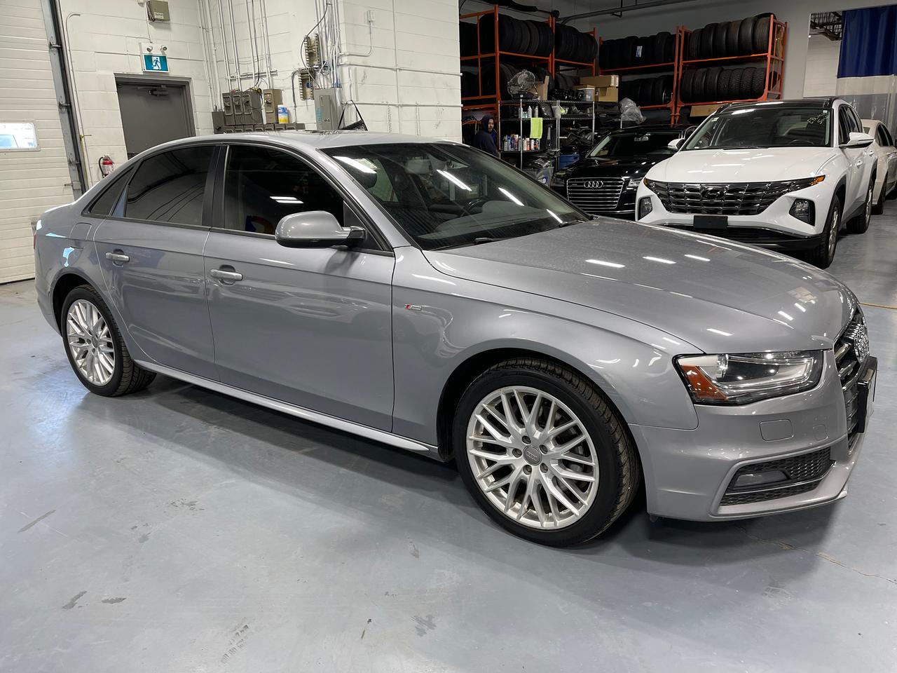 2016 Audi A4 4dr Sdn Auto Komfort plus quattro Photo