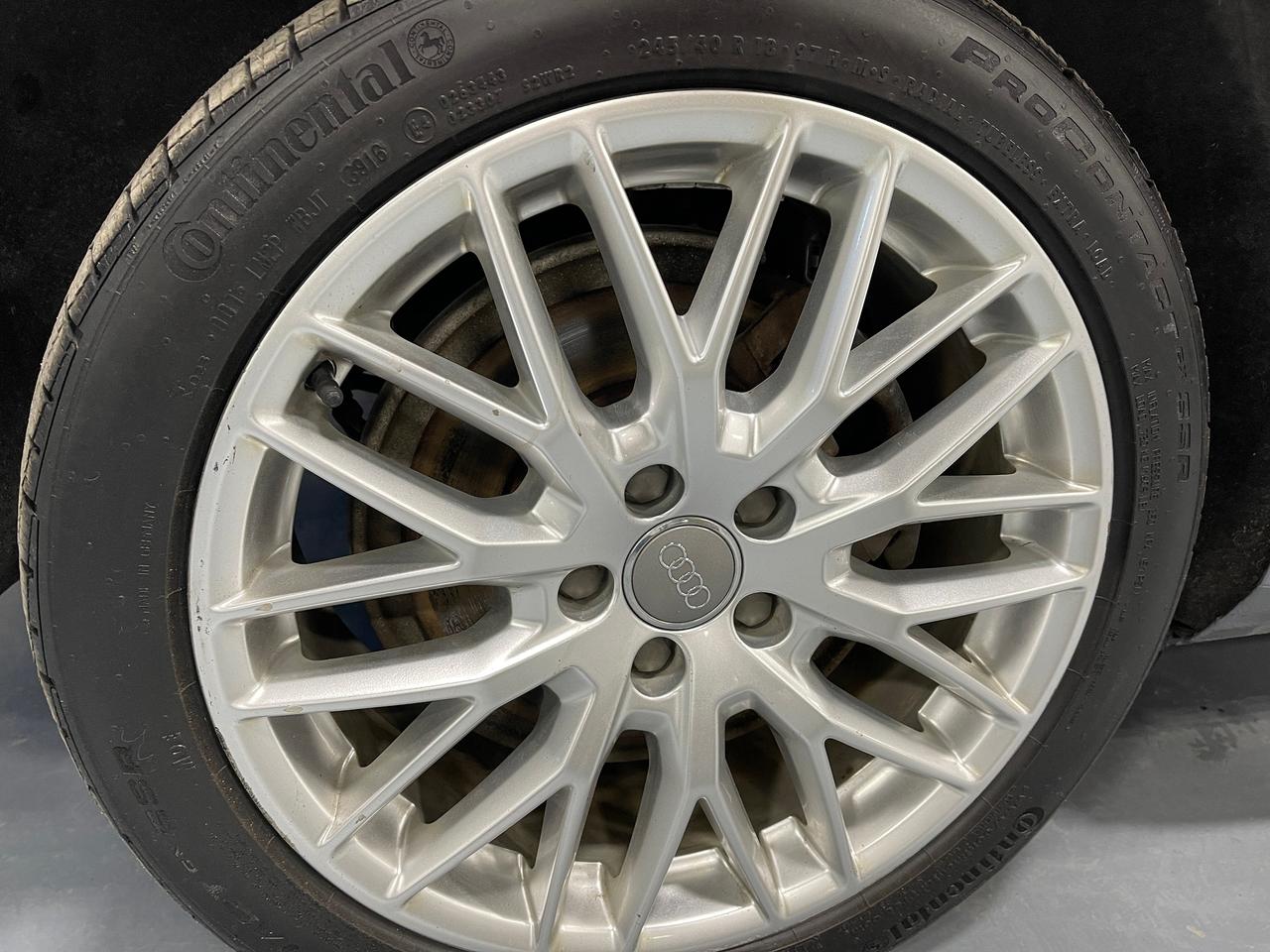 2016 Audi A4 4dr Sdn Auto Komfort plus quattro Photo