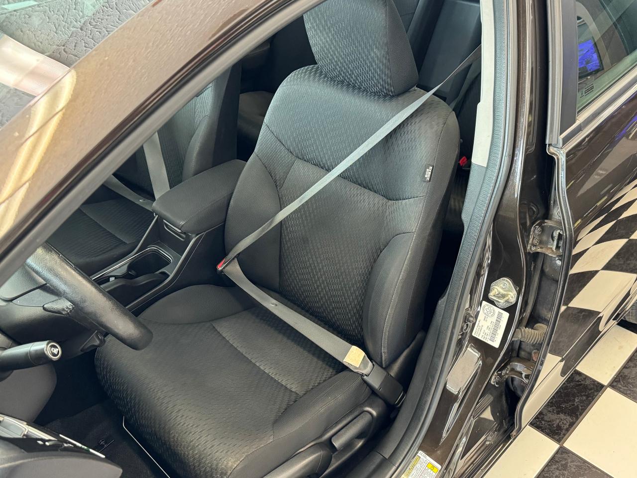 2014 Honda Civic EX+Sunroof+Camera+Heated Seats+New Tires & Brakes Photo88