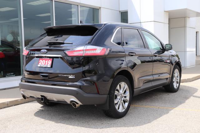 2019 Ford Edge Limited AWD Photo1