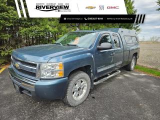 Used 2011 Chevrolet Silverado 1500 LT ***THIS UNIT IS SOLD AS IS*** for sale in Wallaceburg, ON