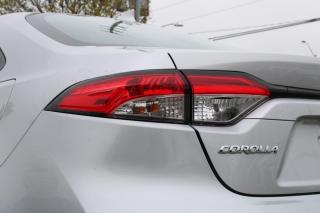 2023 Toyota Corolla LE CVT with sunroof - Photo #6