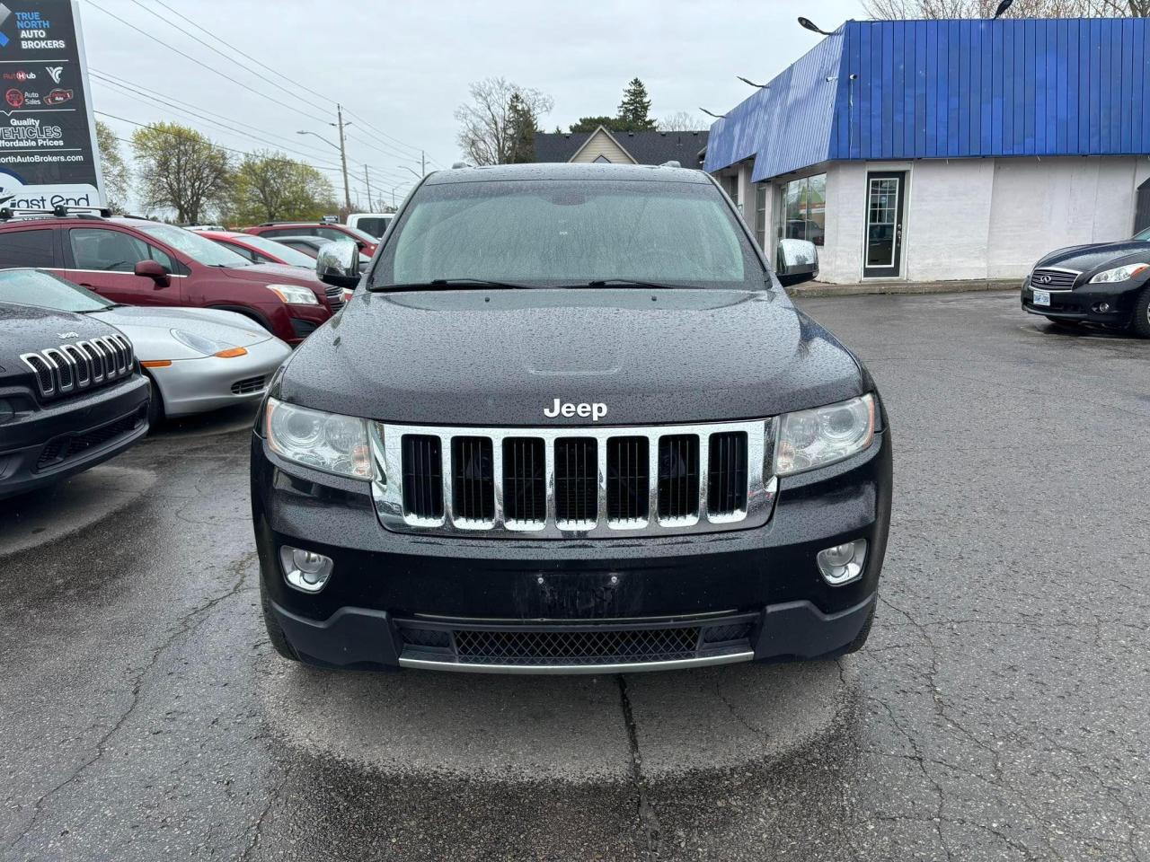 2011 Jeep Grand Cherokee 4WD 4Dr Limited - Photo #2