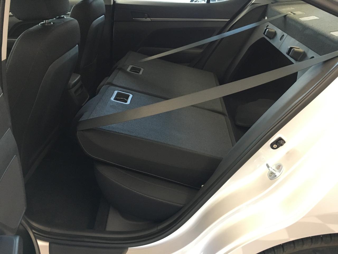2018 Hyundai Elantra GL+ApplePlay+Camera+Heated Seats+CLEAN CARFAX - Photo #24