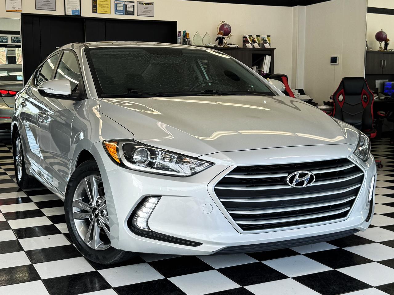 2018 Hyundai Elantra GL+ApplePlay+Camera+Heated Seats+CLEAN CARFAX - Photo #15