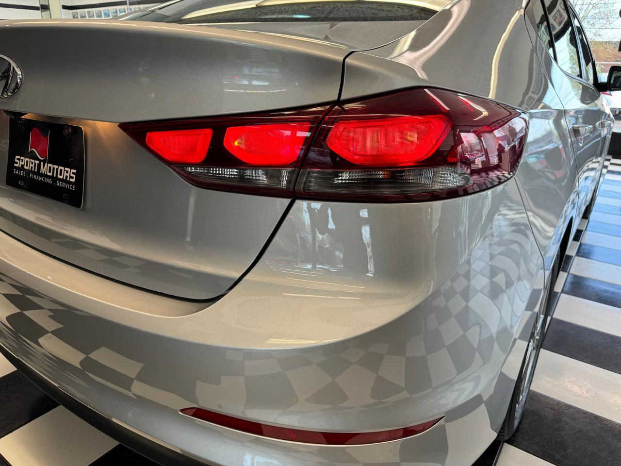 2018 Hyundai Elantra GL+ApplePlay+Camera+Heated Seats+CLEAN CARFAX - Photo #39