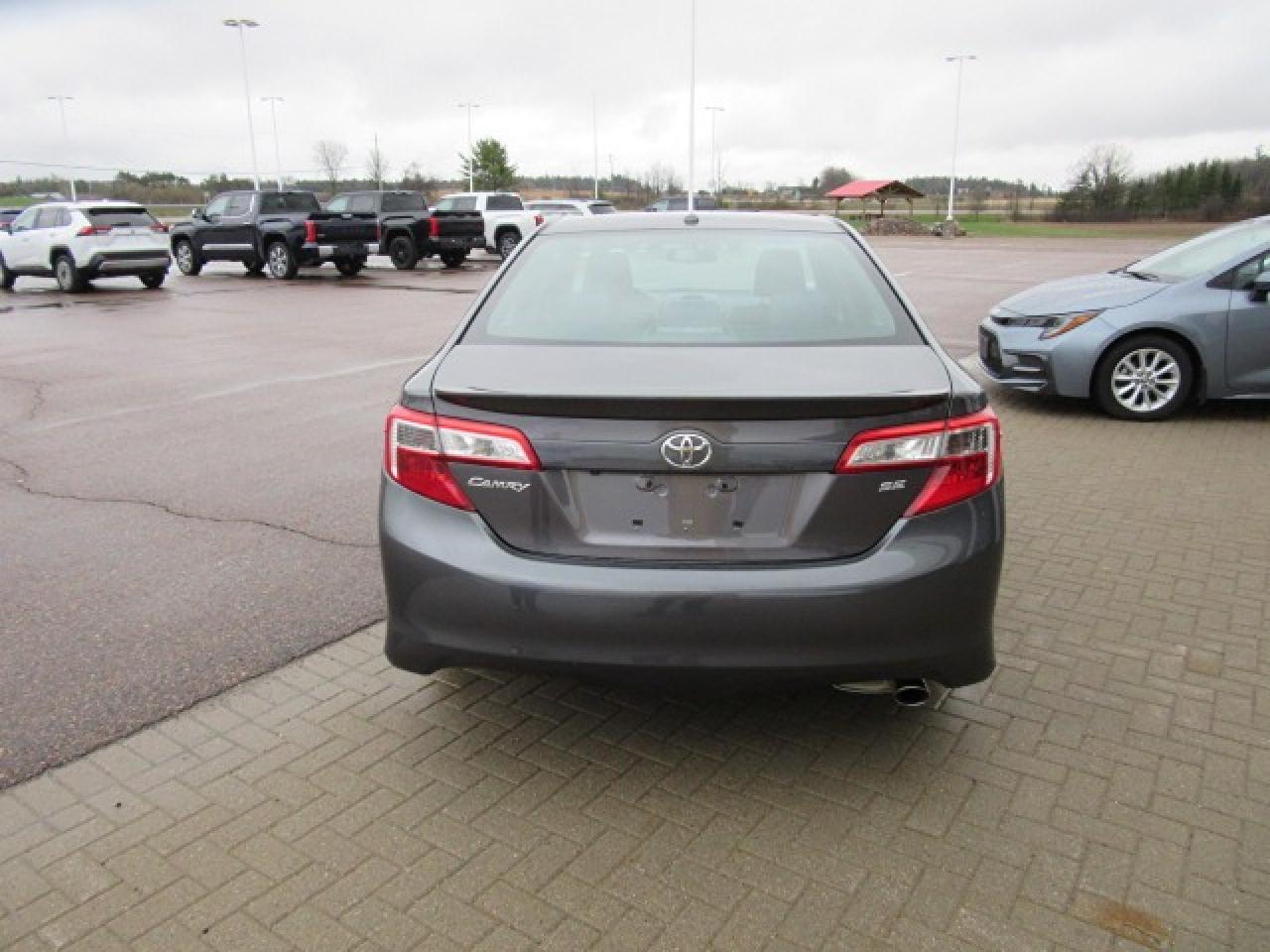 2014 Toyota Camry SE Upgrade Package Photo